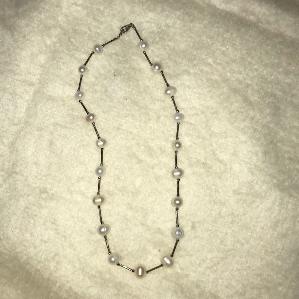 Beaded necklace